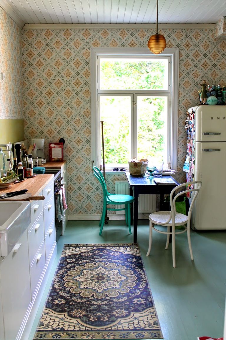 20 Vintage Kitchen Decorating Ideas - Design Inspiration for Retro Kitchens