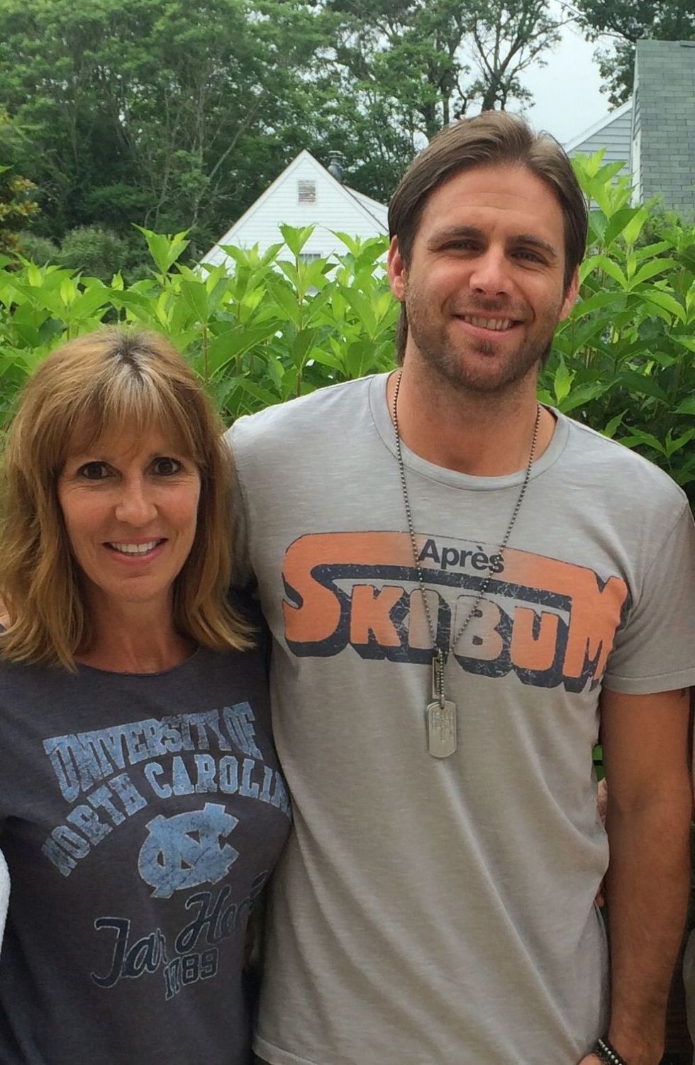 See Pictures of Country Stars With Their Moms