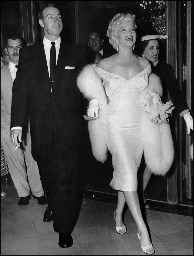 Joe DiMaggio Knew Who Killed Marilyn Monroe - New Biography Details Joe ...