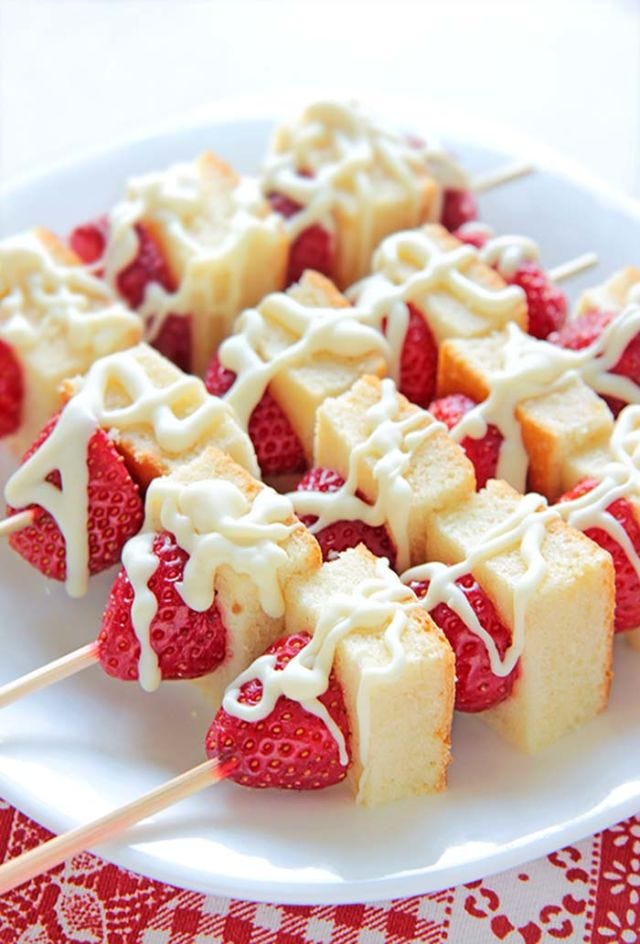 35+ Easy Strawberry Recipes & Desserts - What to Make with Strawberries