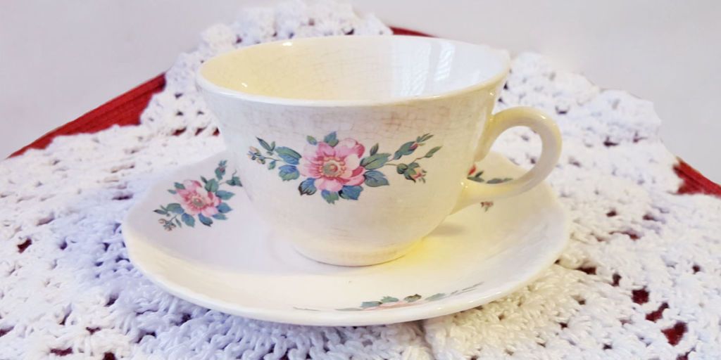 Vintage sale supermarket dinnerware