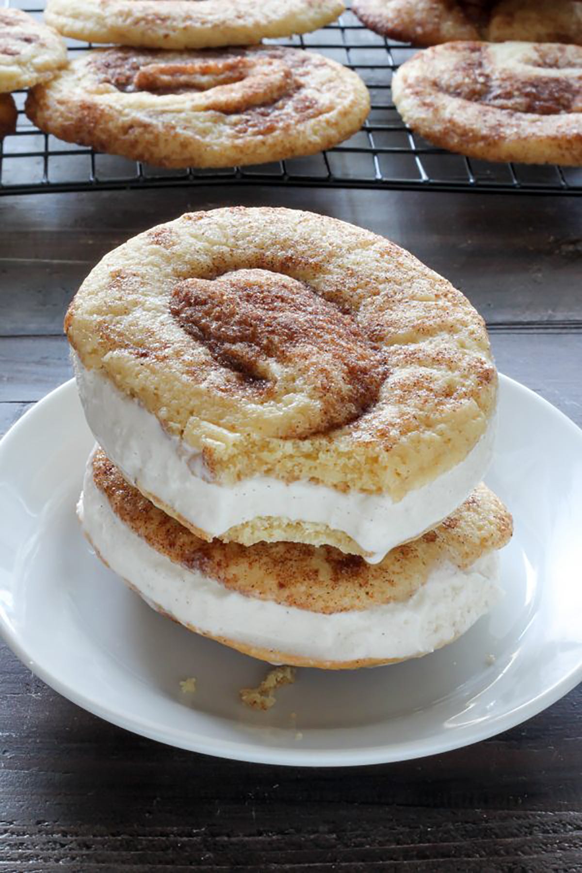 Dish, Food, Cuisine, Dessert, Baked goods, Ingredient, Baking, Staple food, Produce, Glaze, 