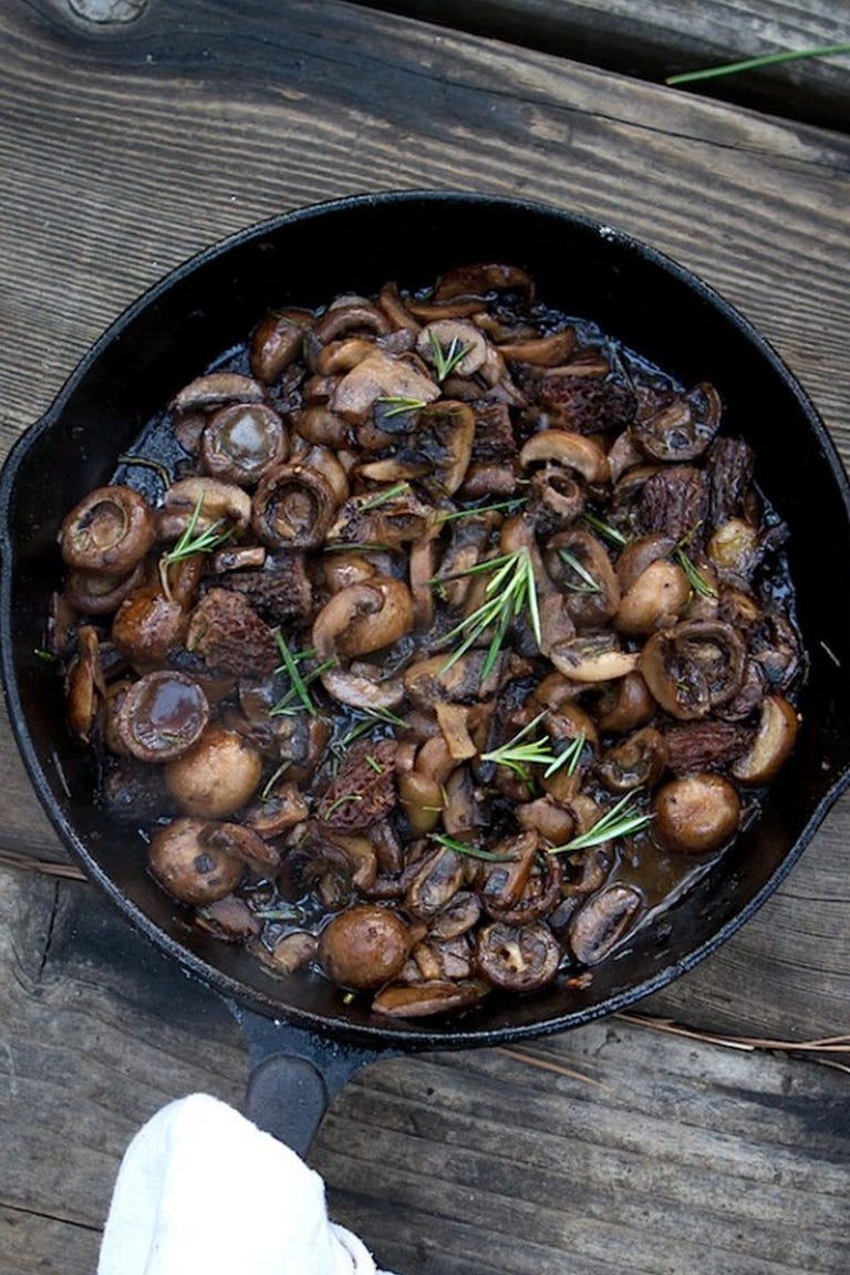 28 Best Campfire Recipes - Easy Camping Food Ideas