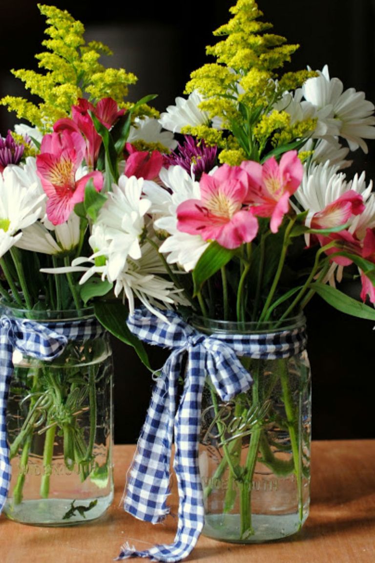 Mason Jar Flower Arrangements - the hot hobbies