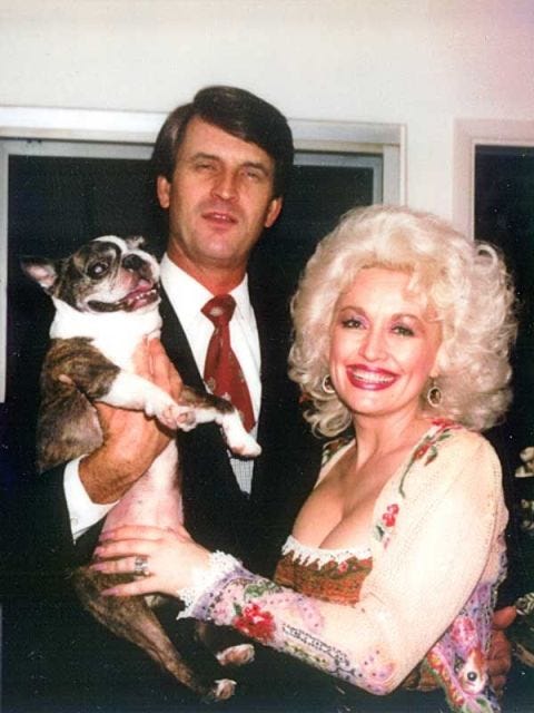 How Dolly Parton And Carl Dean Met - Dolly Parton And Carl Deans Love