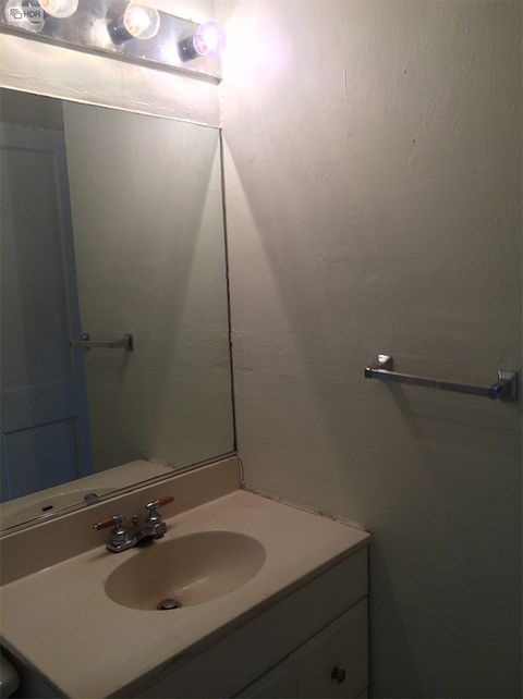 Plumbing fixture, Bathroom sink, Room, Brown, Wood, Property, Wall, Tap, Interior design, Purple, 