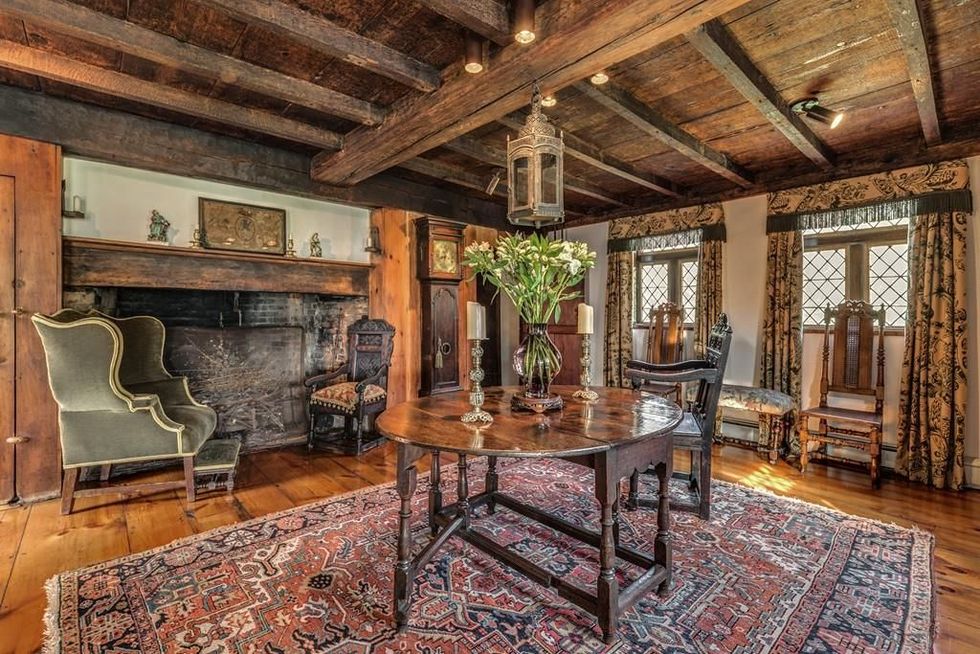 This Lakefront Farmhouse Is the Prettiest Home for Sale in New England