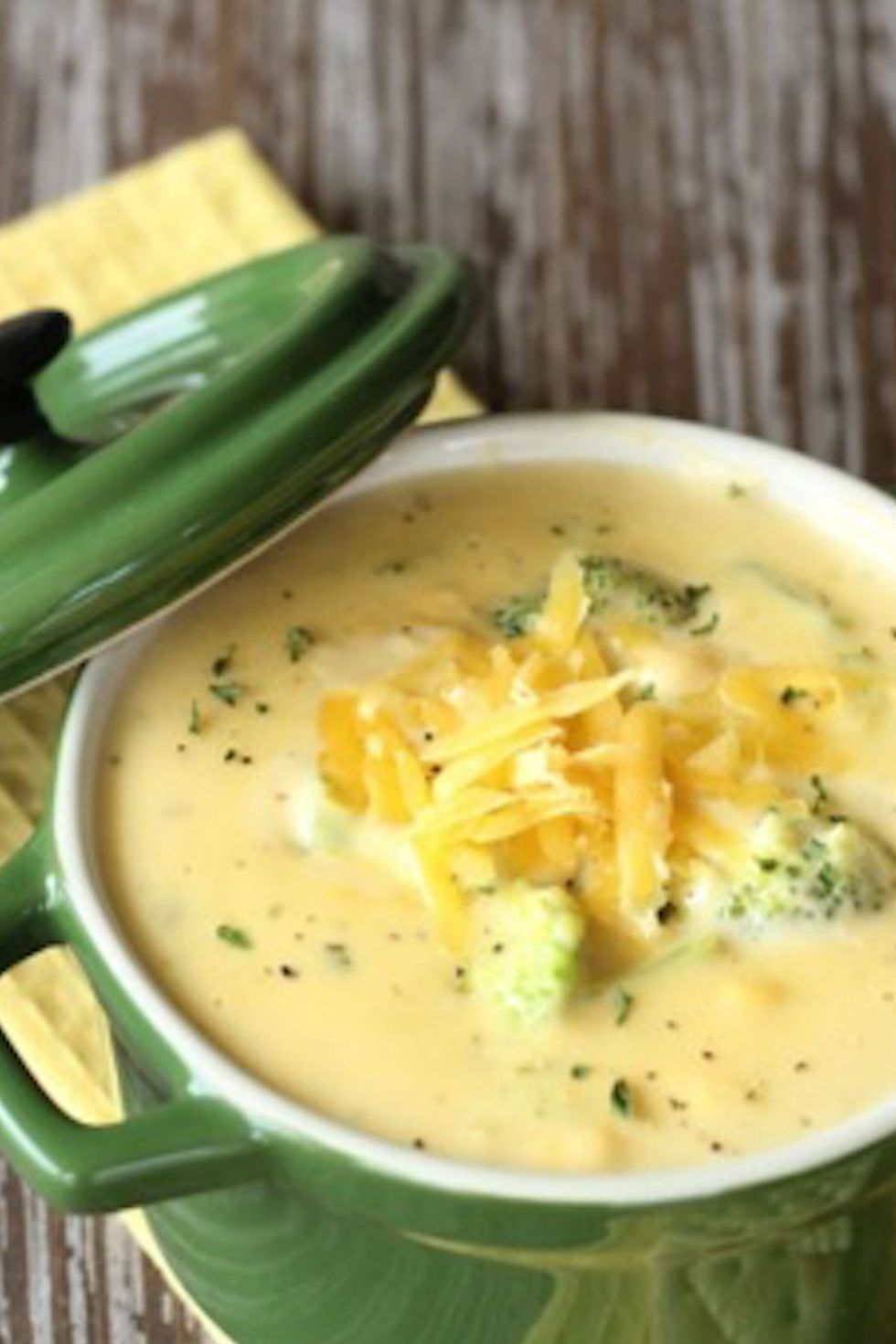 Broccoli Cheese Soup Recipe (5 Ingredients!) - Wholesome Yum