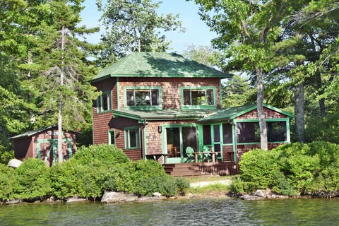 Massachusetts Lake Houses & Waterfront Property for Sale: Lakefront Living