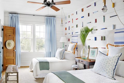 beach house decorating - guest bedroom