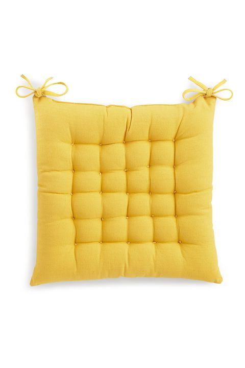 Yellow, Cushion, Pillow, Furniture, Font, Rectangle, 