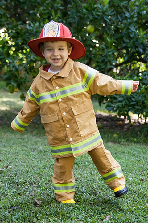 Child, Outerwear, Grass, Toddler, Costume, Child, Outerwear, Grass, Toddler, Costume,