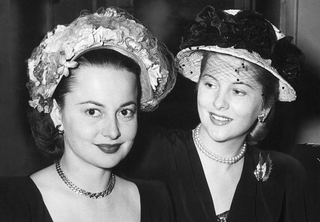 Joan fontaine daughter martita pareja - 🧡 JOAN FONTAINE TERESA WRIGHT...