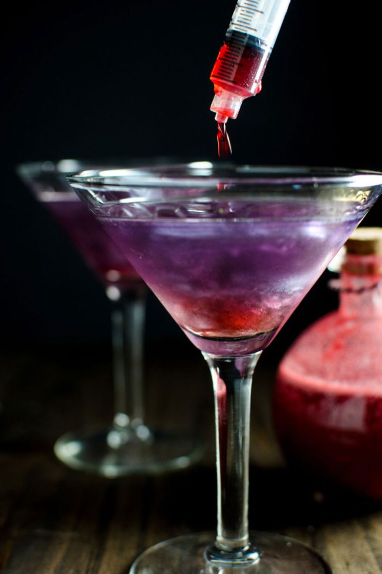 32 Easy Halloween Cocktails &amp; Drinks- Best Recipes for Halloween