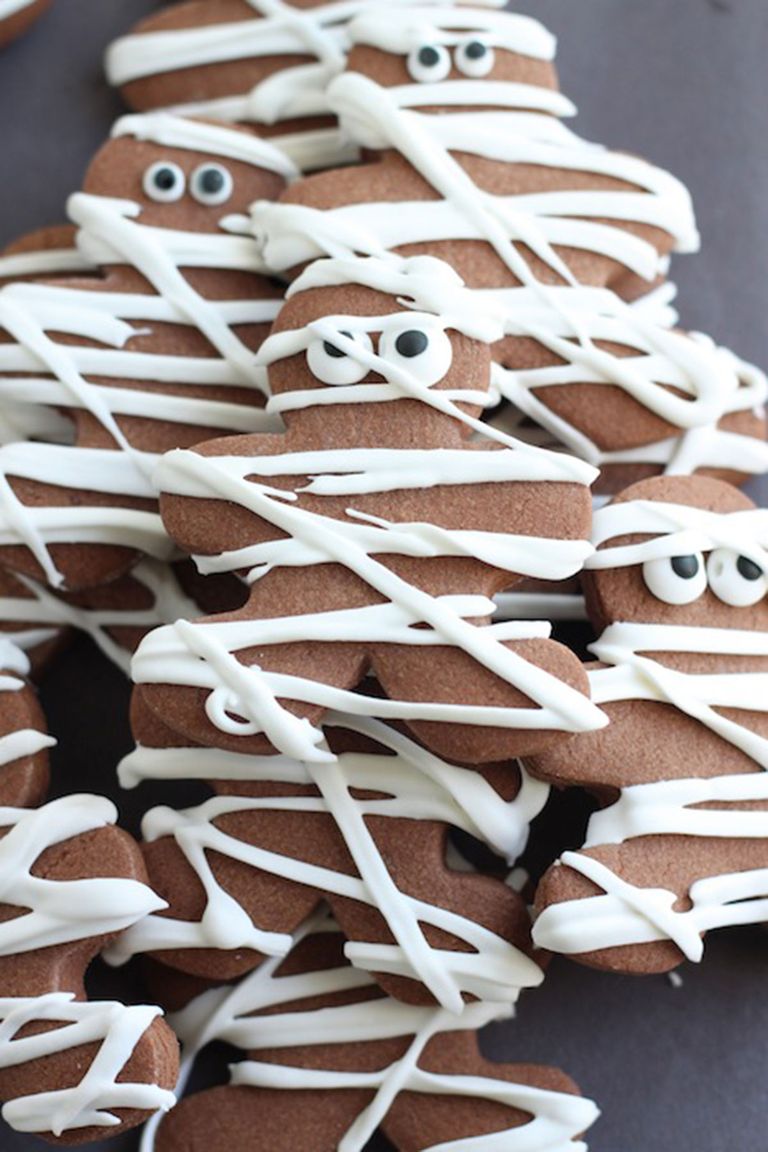 35 Easy Halloween Cookies - Recipes & Ideas for Cute Halloween Cookies