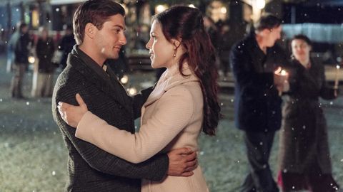 preview for The Premiere Dates for Hallmark's 2017 Christmas Movies Are Here