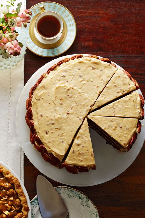 chocolate brown sugar butter cake with spiced pumpkin frosting