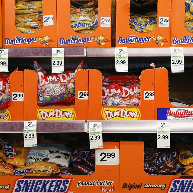halloween candy on shelves