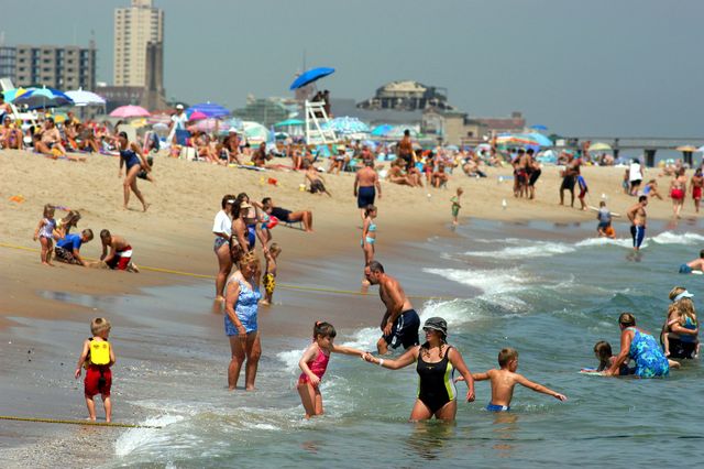 Fun, Tourism, Leisure, Summer, People on beach, Beach, Holiday, Vacation, Swimwear, Swimsuit top, 