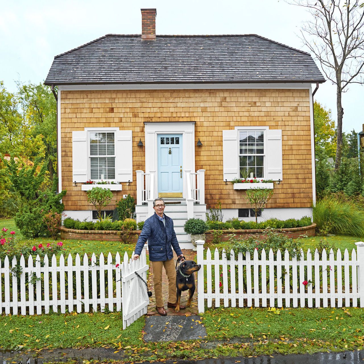 Tour an Antique-Lover's Gorgeous Little Hamptons Home