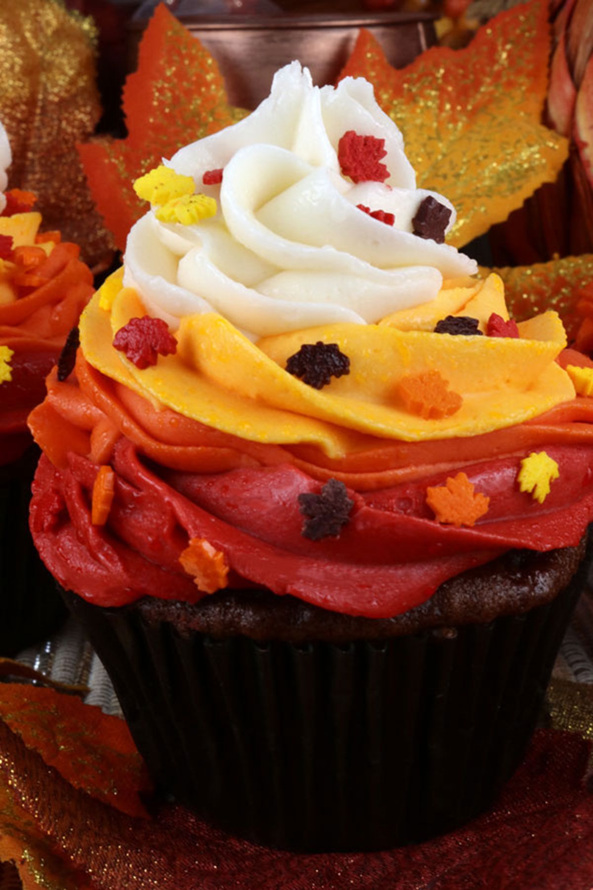 12 Easy Thanksgiving Cupcakes - Cute Decorating Ideas and Recipes for ...