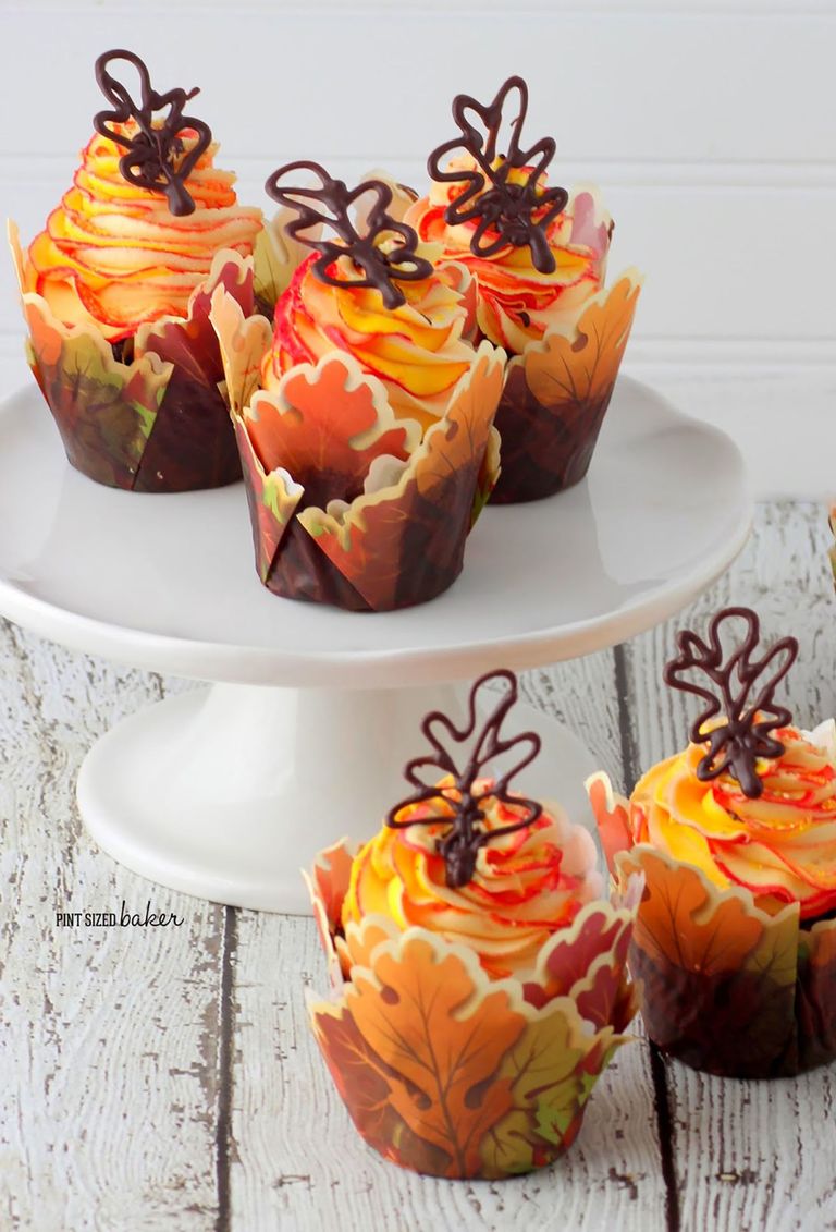 18 Best Fall Flavored Cupcakes and Decorating Ideas Recipes for Easy