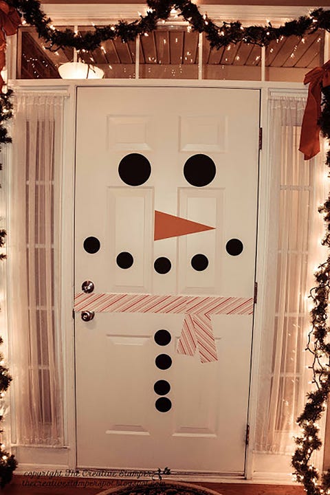 39 Diy Christmas Door Decorations Holiday Door Decorating Ideas