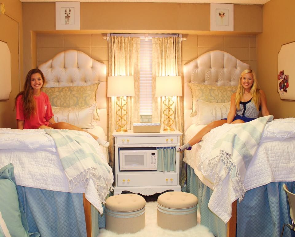 College Dorm Room Makeovers, How To Set Up A College Dorm Bedroom
