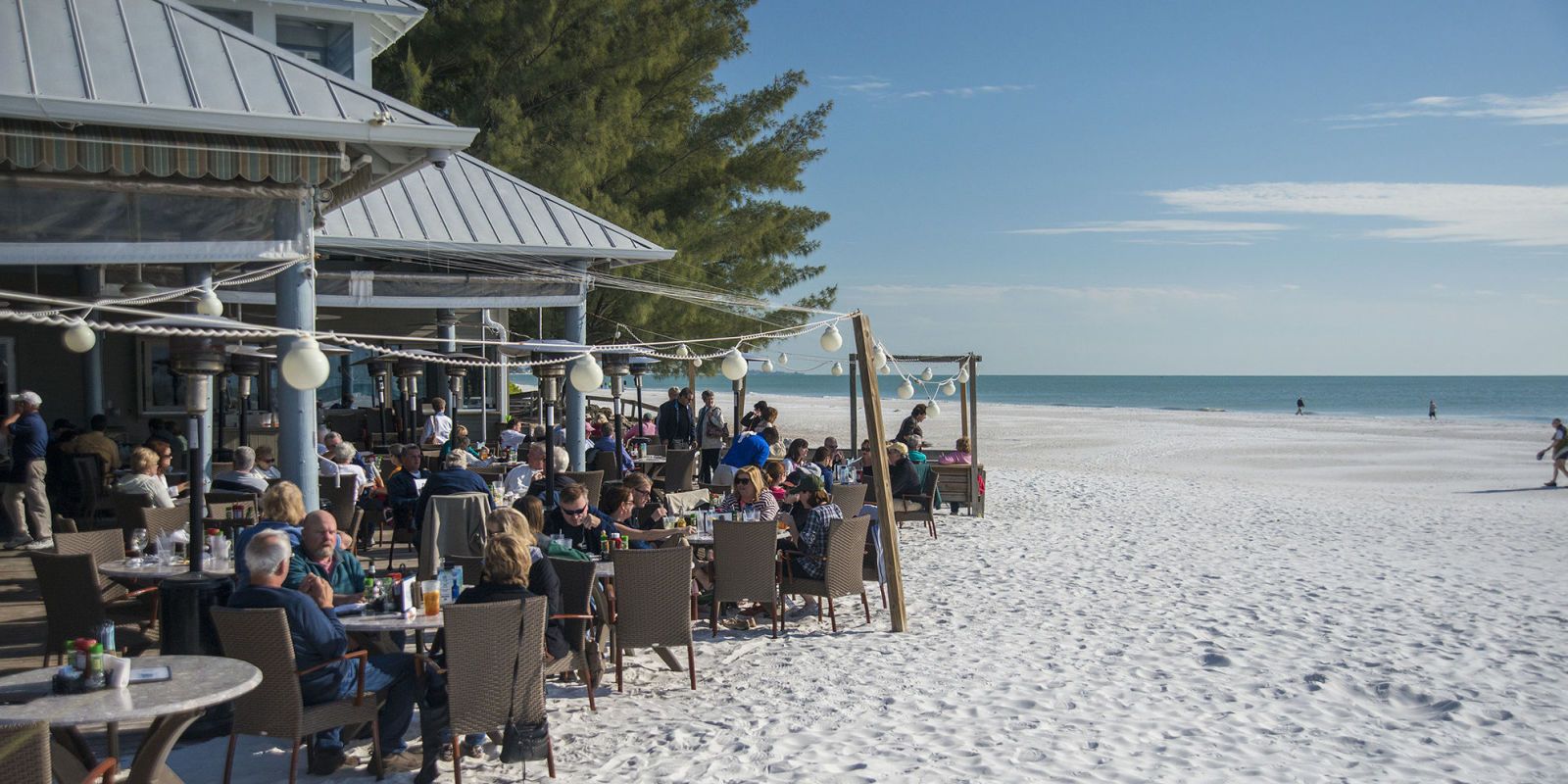 16 Best Small Towns In Florida - Quaint Small Florida Beach Towns To ...