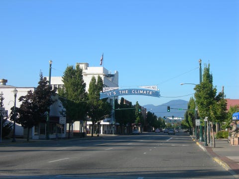 19 Best Small Towns In Oregon Cute Oregon Small Towns To Live In Or Visit