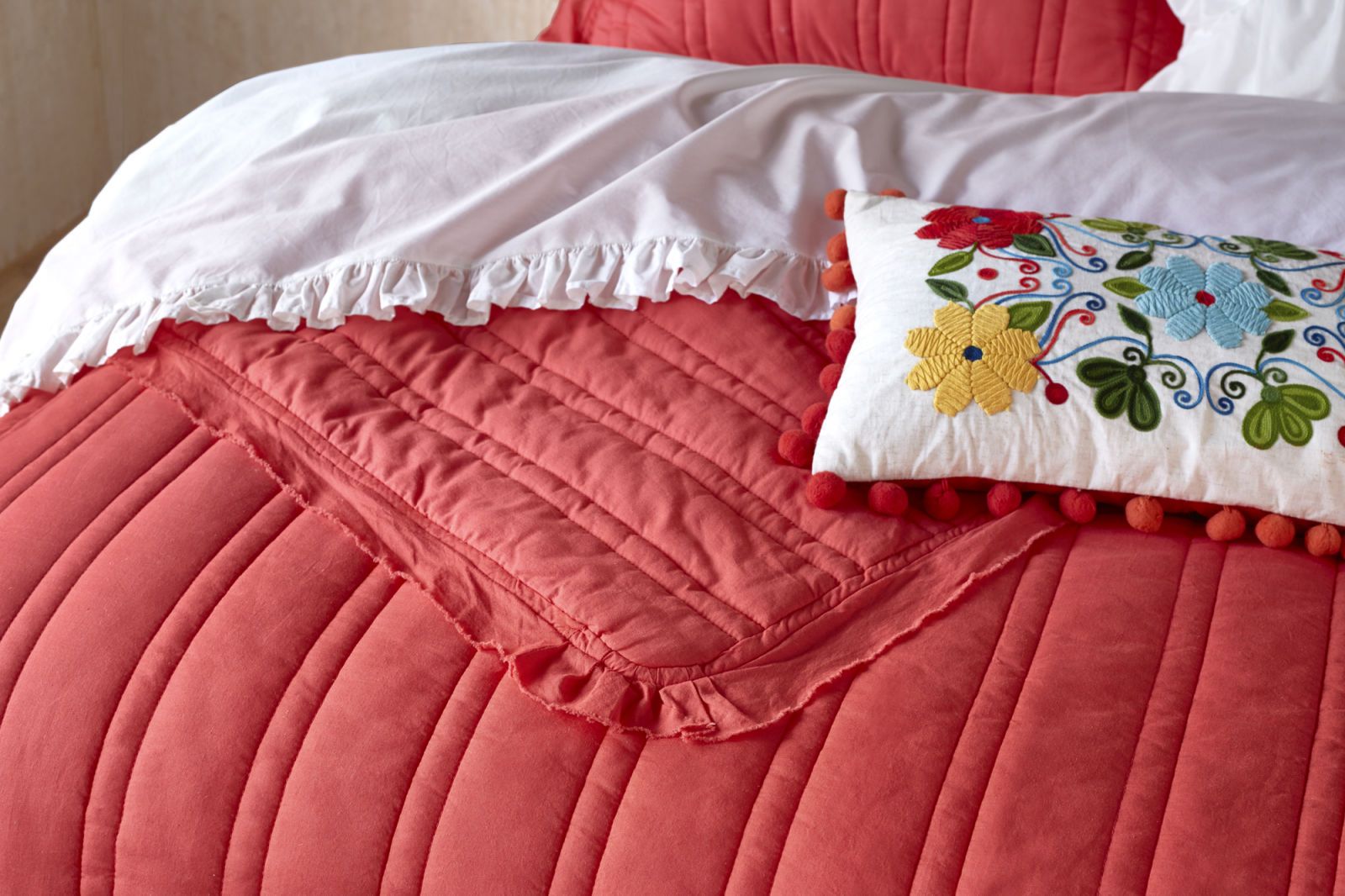 pioneer woman rose garden pillow shams