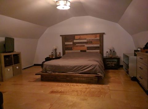 Slaapkamer, Meubilair, Bed, Kamer, Plafond, Beddengoed, Eigendom, Vloer, Bedframe, Beddengoed, 