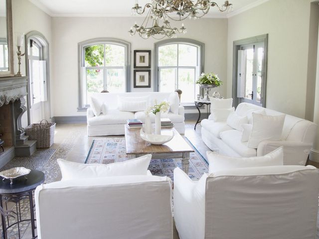 white couch living room inspo