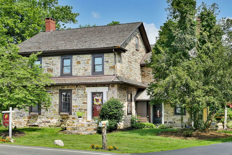 Stately Stone Homes For Sale Historic Stone Home Real Estate Listings