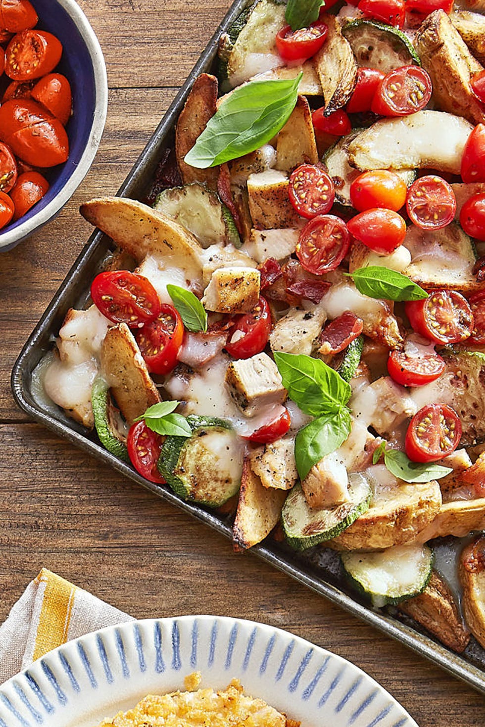 Dish, Food, Cuisine, Ingredient, Panzanella, Vegetable, Meat, Salad, Produce, Tomato, 