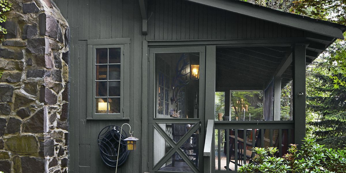 Take a Peek Inside Danny Seo's Tiny Home - Small Cabin 