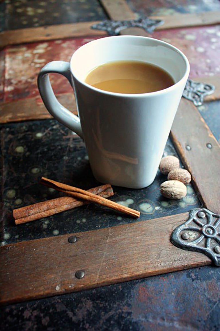 41 Hot Winter Drinks - Easy Recipes for Warm Holiday Drinks
