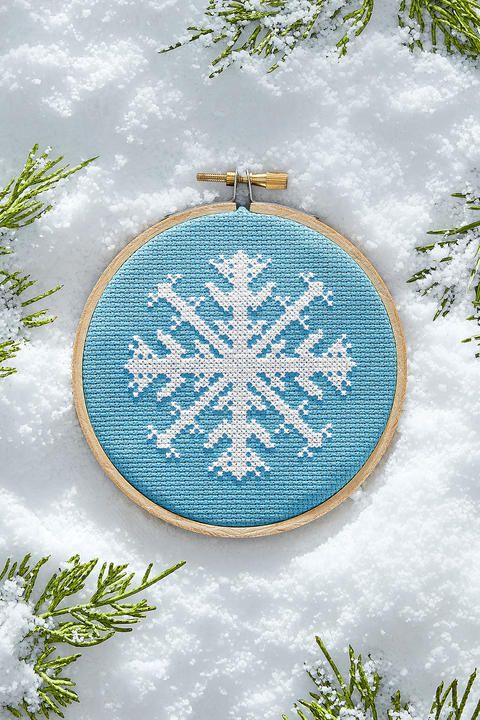 snowflake cross stitch pattern