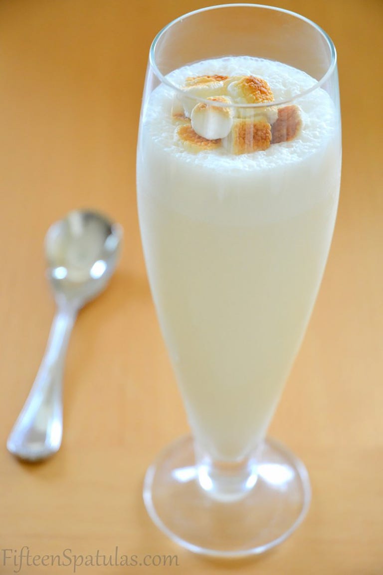 41 Hot Winter Drinks - Easy Recipes for Warm Holiday Drinks