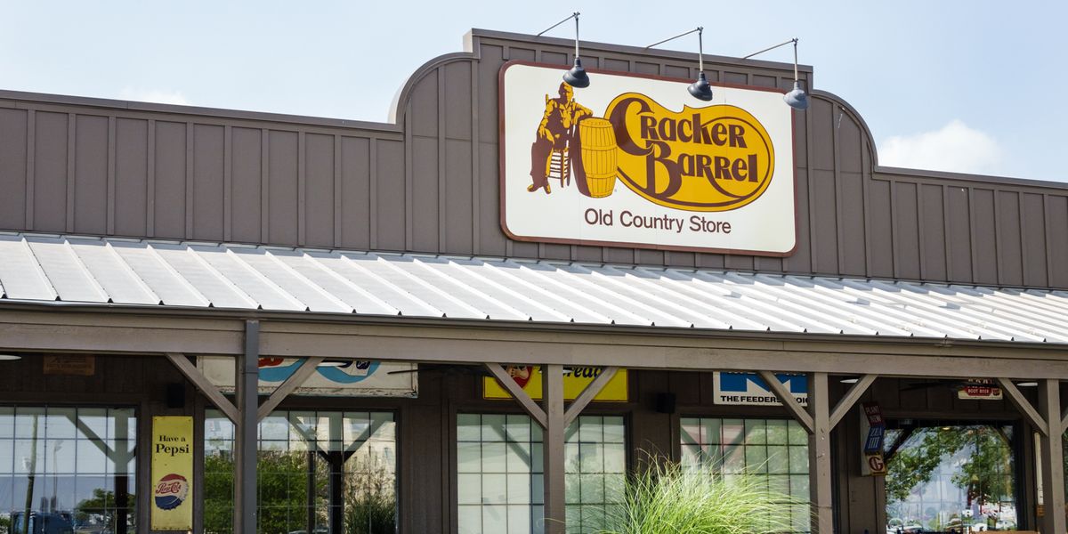 Is Cracker Barrel Open on Thanksgiving 2023?