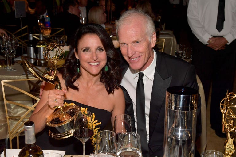 Julia Louis-Dreyfus and Brad Hall Marriage - Julia Louis Dreyfus Husband