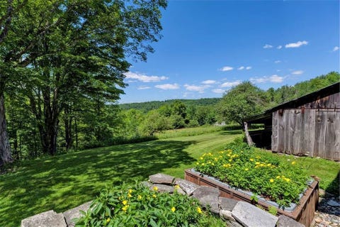 Natural landscape, Property, Nature, Vegetation, Green, Real estate, House, Grass, Garden, Tree, 