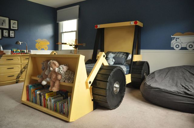 bed, construction truck, bulldozer