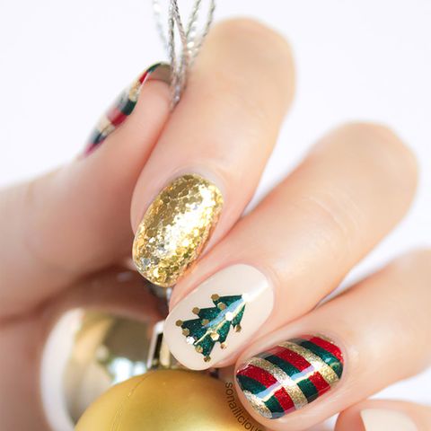 30 Christmas Nail Art Design Ideas 2020 Easy Holiday Manicures
