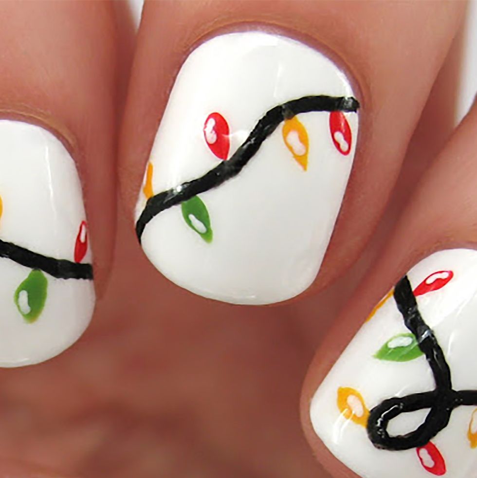 string lights christmas nail art