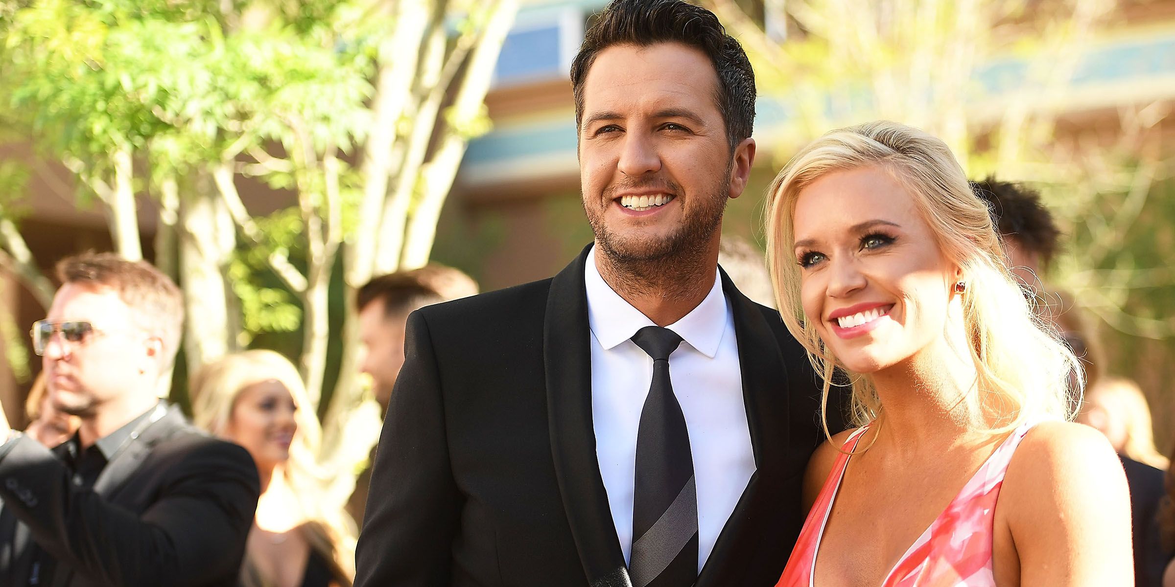 Luke Bryan Gave Wife Caroline Two Kangaroos For Christmas Brett S Barn