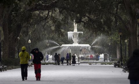 Winter, Snow, Ice, Water feature, Tree, Freezing, Fountain, Tourism, 
