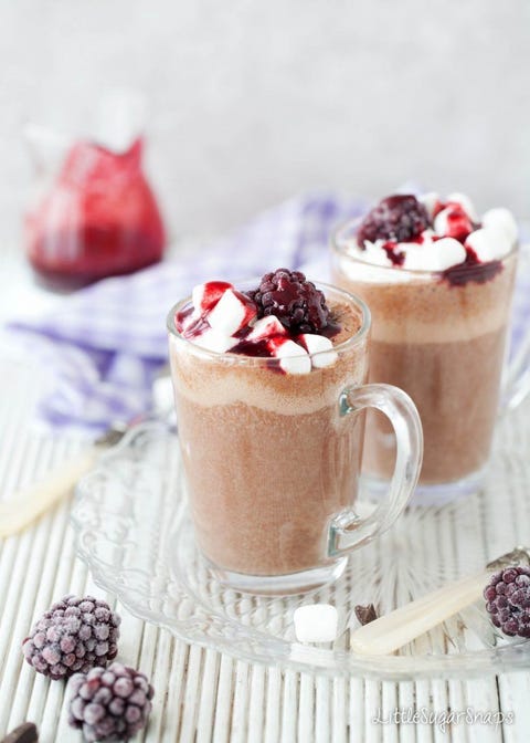Food, Dish, Cuisine, Dessert, Ingredient, Frozen dessert, Milkshake, Mousse, Cream, Berry, 