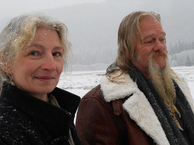 Alaskan Bush People Star Billy Brown Talks About Ami Browns Lung Cancer