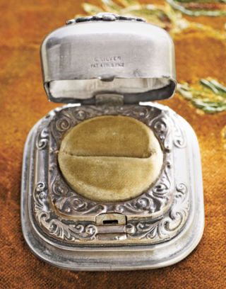 silver ring box